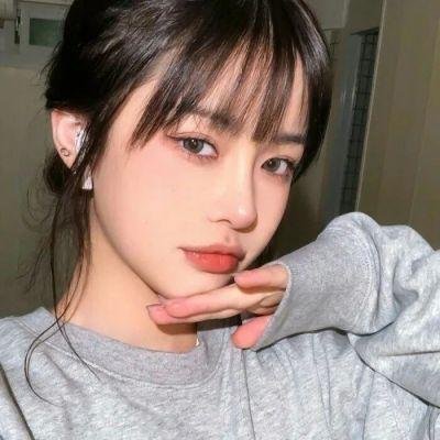 巴黎小情人封面